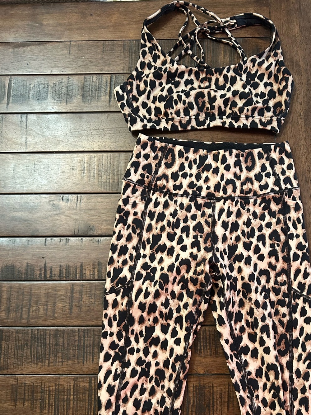 Victoria Secret Leopard Print High-Waist Capri Leggings & Bra Set - Animal Print